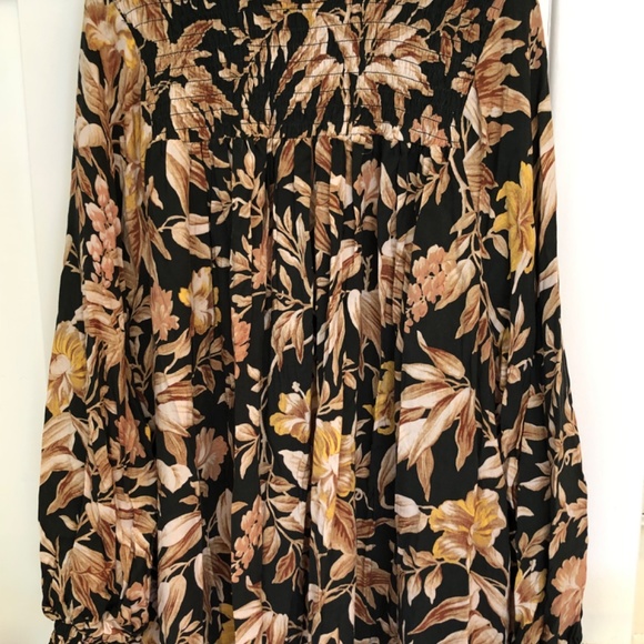 H&M Caftan - Picture 4 of 6